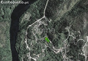 Terreno Rústico Com 1.760 M2 Em Britelo, Ponte...