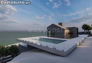Terreno Com Projeto Aprovado Para Moradia T4...