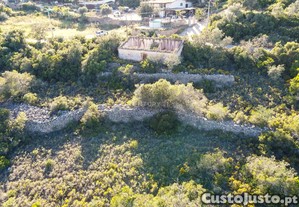 *** Linda quinta com vistas desafogadas, com ruina para reconstruo, em Santa Luzia - Loul-Algarve ***