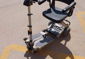 Scooter eletrica mobilidade reduzida