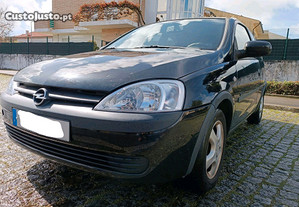 Opel Corsa 1.2 c/AC 2001