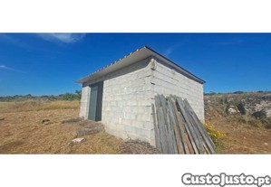 Armazm E Terreno Agrcola Em Estevais, Torre...
