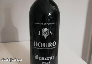 vinho tinto JS Douro 750 ml reserva 1992
