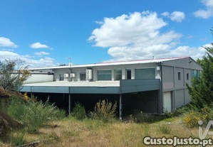 Hangar em Valpaços e Sanfins de 800,00 m2