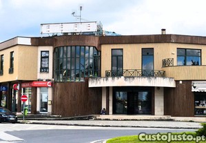Loja / Estabelecimento Comercial em Batalha de 657,00 m²