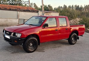 Opel Campo 2.5TD
