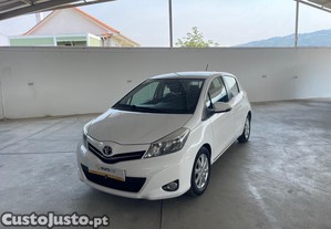 Toyota Yaris 1.4 D-4D Comfort - 13