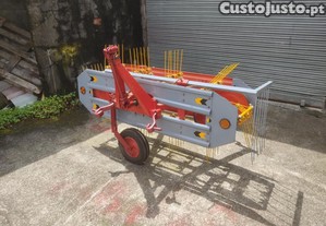 Juntador virador de feno de correias DESOTO