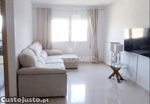 Excelente apartamento t4 com vista panorâmica e acessos premium   santo antónio da charneca, barreiro