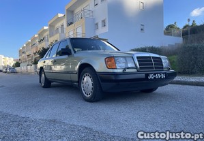 Mercedes-Benz 300 W124 300E - 85