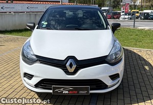 Renault Clio Limited - 17