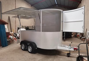 Atrelado Reboque Roulote Bar Street Food Truck Serviço Ambulante Restaurante Móvel Feiras Medievais Eventos Comidas Bebidas Novo