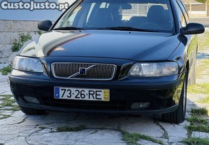 Volvo V70 2.5 tdi  - 01