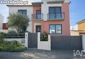 Moradia isolada T4 em Santo Isidoro de 147 m²