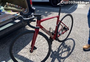 Bicicleta estrada Mrida carbono