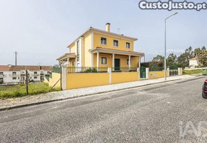 Casa / Villa T5 em Rio Maior de 207 m²