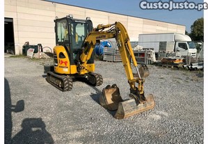 Giratória Komatsu PC26 2023
