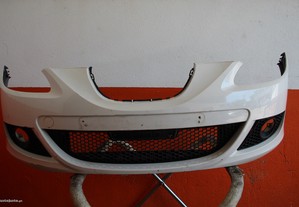 Para choque frente Seat Leon de 2008