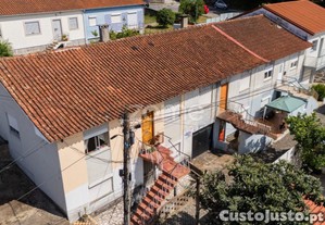 3 Moradias Em Banda Com Logradouro, Em Dume -...