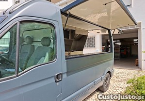 Food Truck - grelhados a carvão