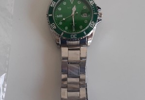 Relógio de Pulso Novo Homem Todo em Aço Inox Verde c/ Calendário