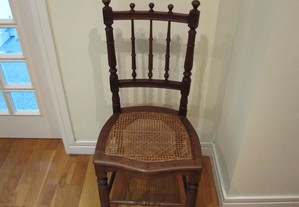 Cadeira Madeira Entalhada Palhinha Antiga