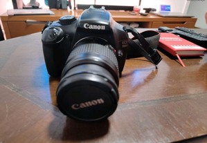 Canon EQS 1100D