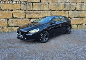 Volvo V40 2.0 D2 Momentum Geartronic - 19