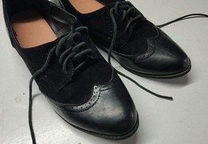 Sapatos de Senhora Pretos