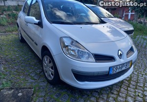 Renault Clio 1.5 dci - 09