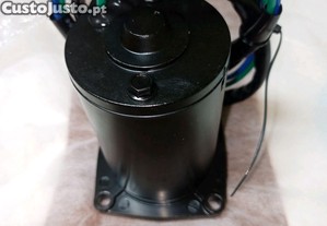 Motor Eltrico Trim Honda BF 50 Novo