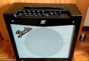 Amplificador 40 watts Guitarra FENDER - mustang II