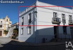 Loja / Estabelecimento Comercial em Monforte de 138,00 m2