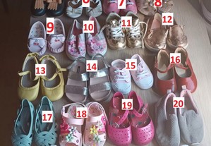 Lote de 26 pares de calçado brasileiro para bébé