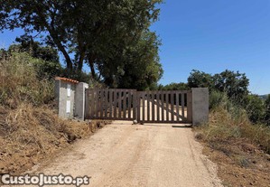 Terreno em Almargem do Bispo, Pêro Pinheiro e Montelavar