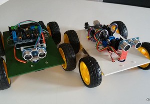 Carro Robot Educacional Arduino Programável que evita obstáculos.