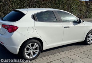Alfa Romeo Giulietta 1.6 jtdm - 13