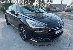 Citroën DS5  2.0 HDi 200 Hybrid4