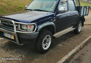 Toyota Hilux 4x4 - 99