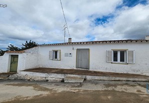 Casa de aldeia T3 em Faro de 78,00 m²
