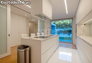 Moradia T5+1 Com Jardim - Casas Das Buganvílias...