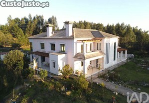 Quinta T6 em Rio de Couros e Casal dos Bernardos de 1048,00 m2
