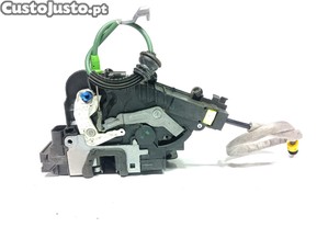 Fecho Da Porta Trs Esquerdo Mercedes-Benz C-Class