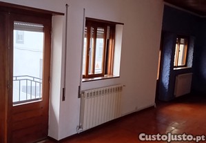 Lindo T2 + 2 aquecimento central e lareira