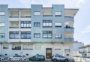 Ãpartamento T3 Em Ferreiros - Braga