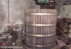 Mquinas para fazer vinho