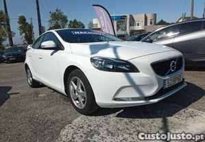 Volvo V40 2.0 D2 Momentum - 17