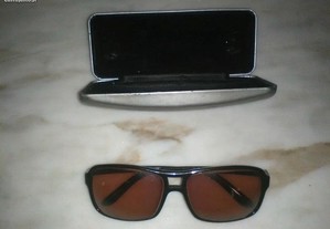 Óculos de Sol Polaroid