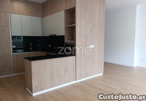 T0+2 Moderno 94M2 | 500 Metros Da Rotunda Da...