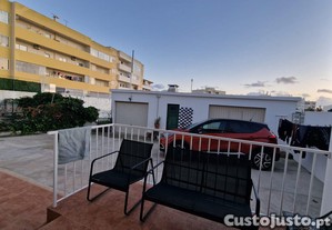 Quarto para rapariga estudante